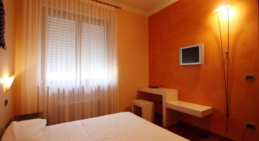 Casa Dei Mercanti Town House Bed & Breakfast 3*